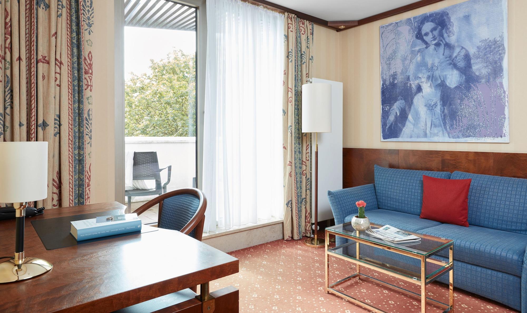 Living Hotel Kanzler Bonn Buitenkant foto