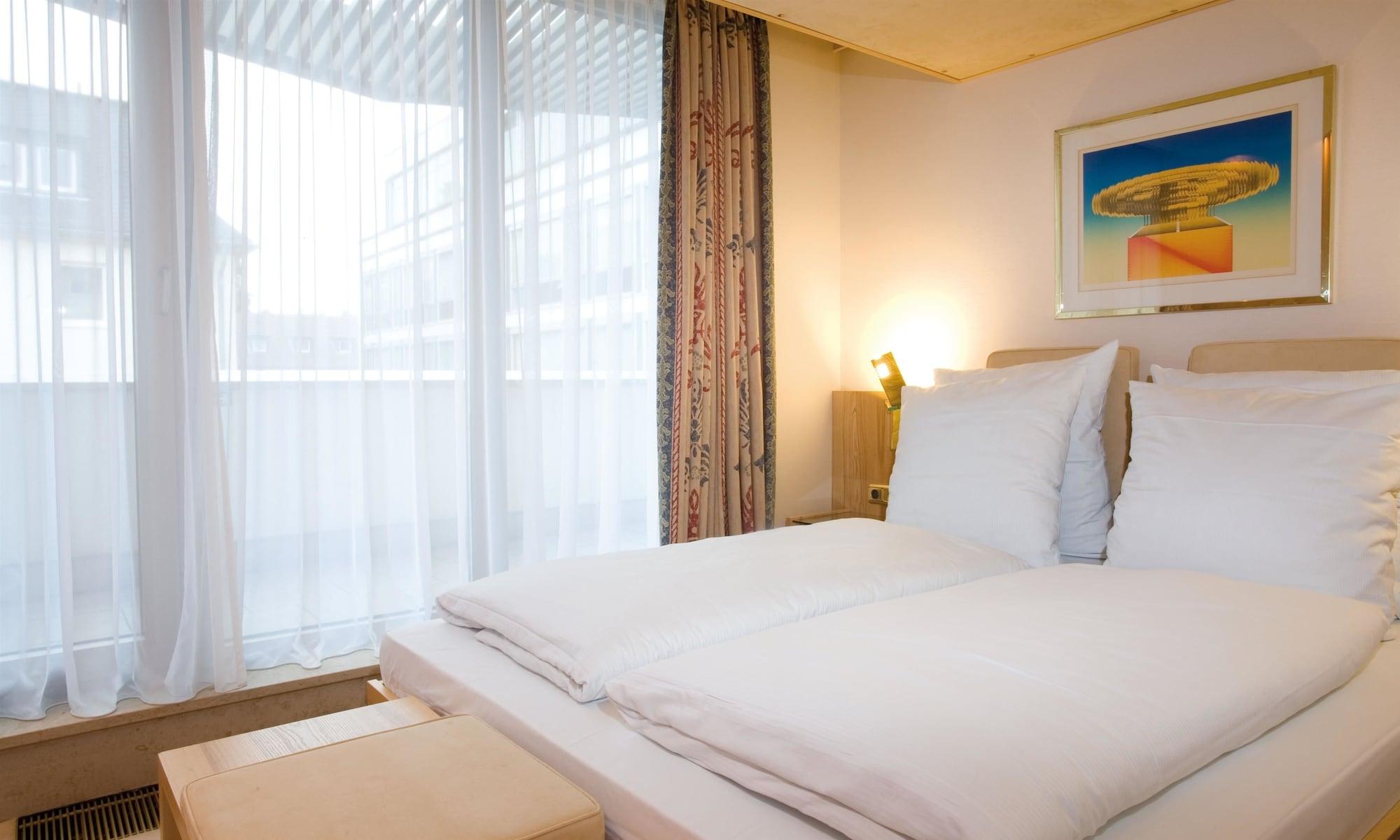 Living Hotel Kanzler Bonn Buitenkant foto